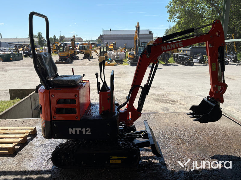 Grävmaskin Nante NT12 1 ton