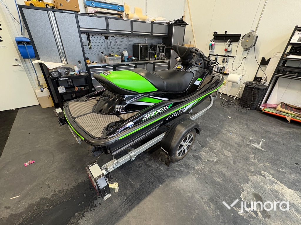Vattenskoter med trailer - Kawasaki, STX-15F