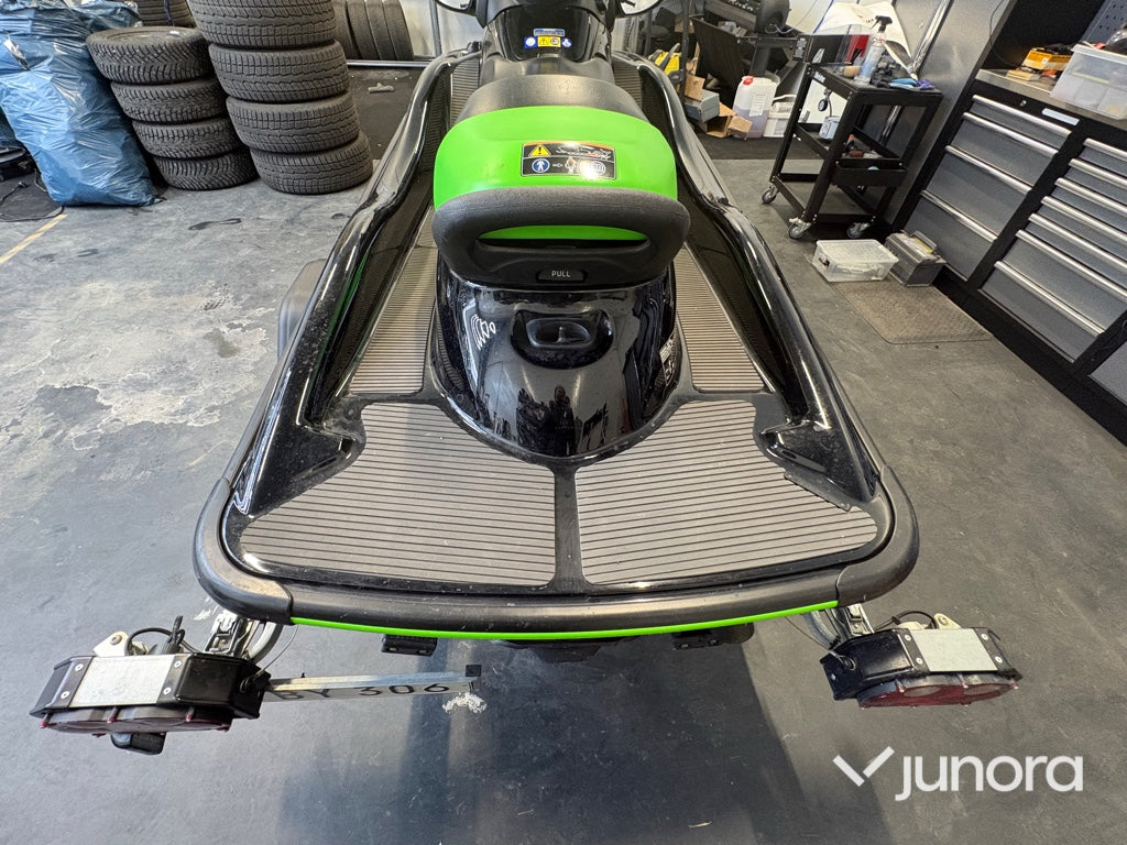 Vattenskoter med trailer - Kawasaki, STX-15F