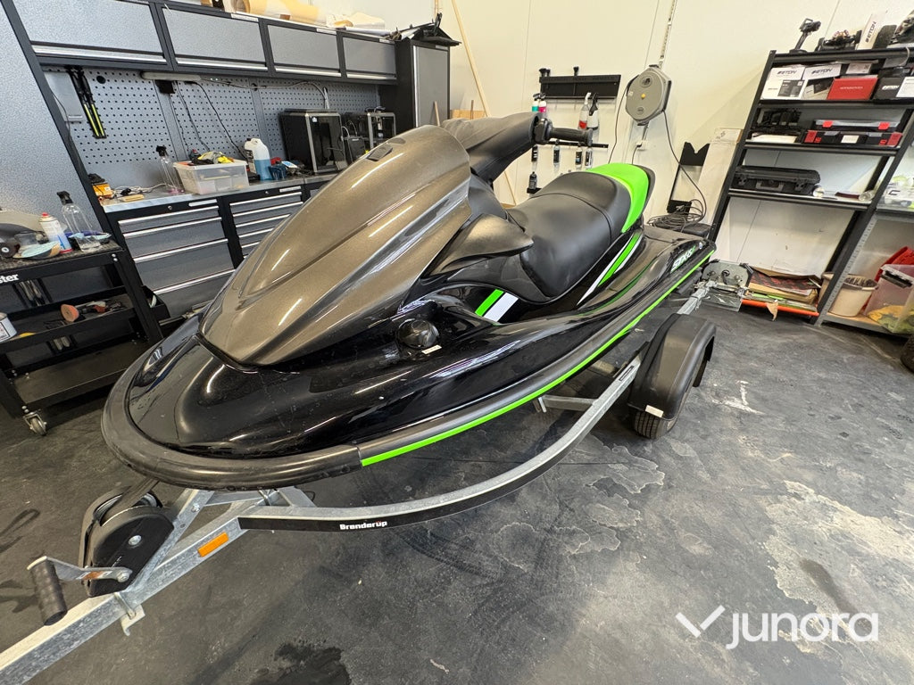 Vattenskoter med trailer - Kawasaki, STX-15F