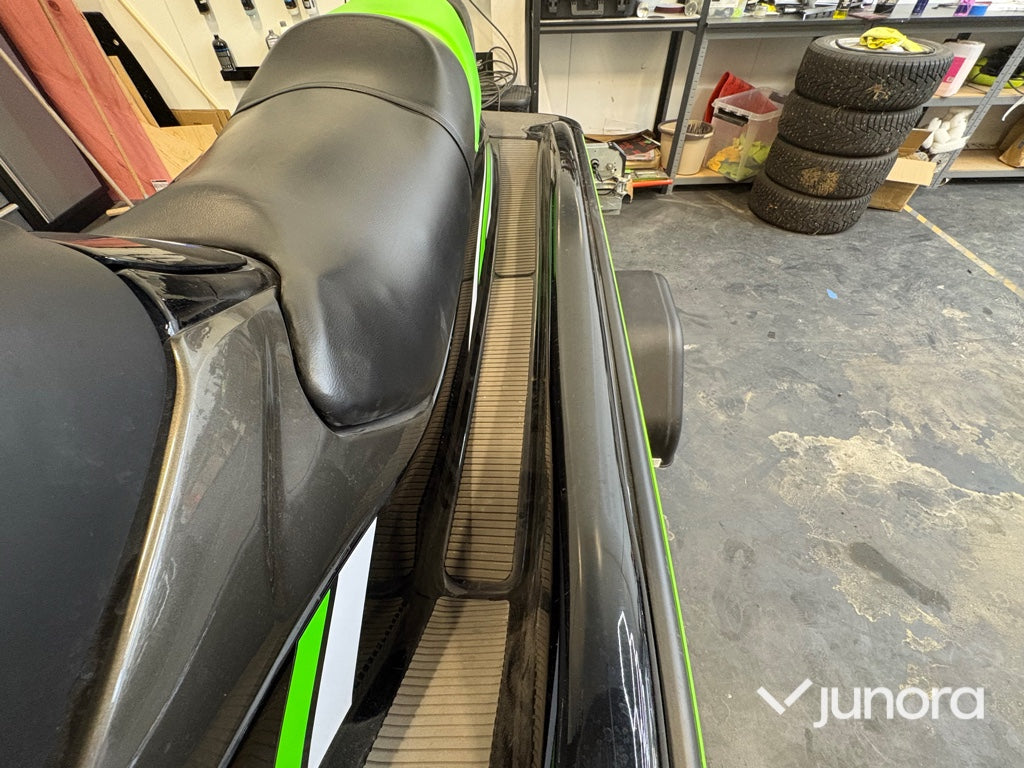 Vattenskoter med trailer - Kawasaki, STX-15F