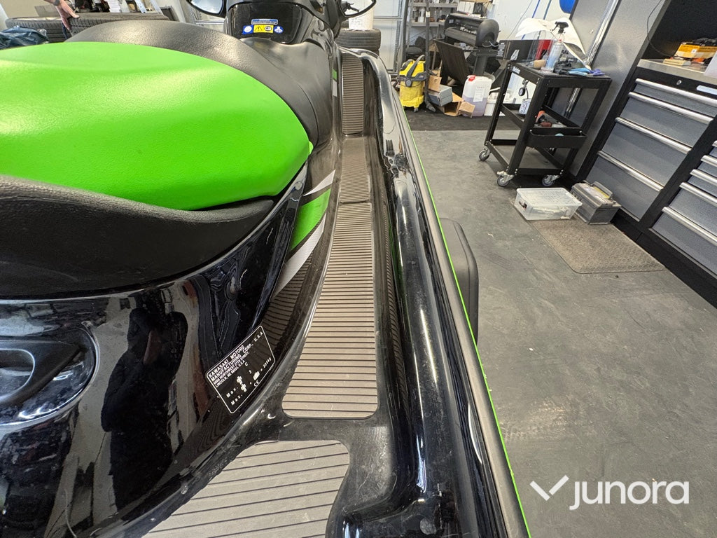 Vattenskoter med trailer - Kawasaki, STX-15F