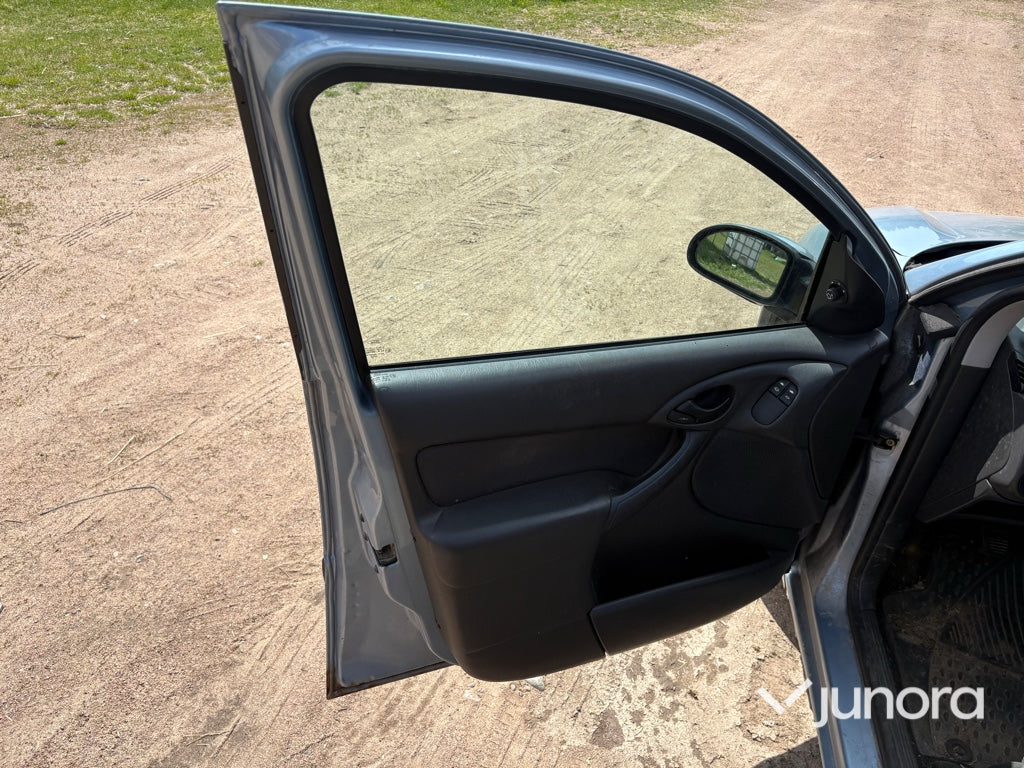 Personbil - Ford, Focus I Turnier