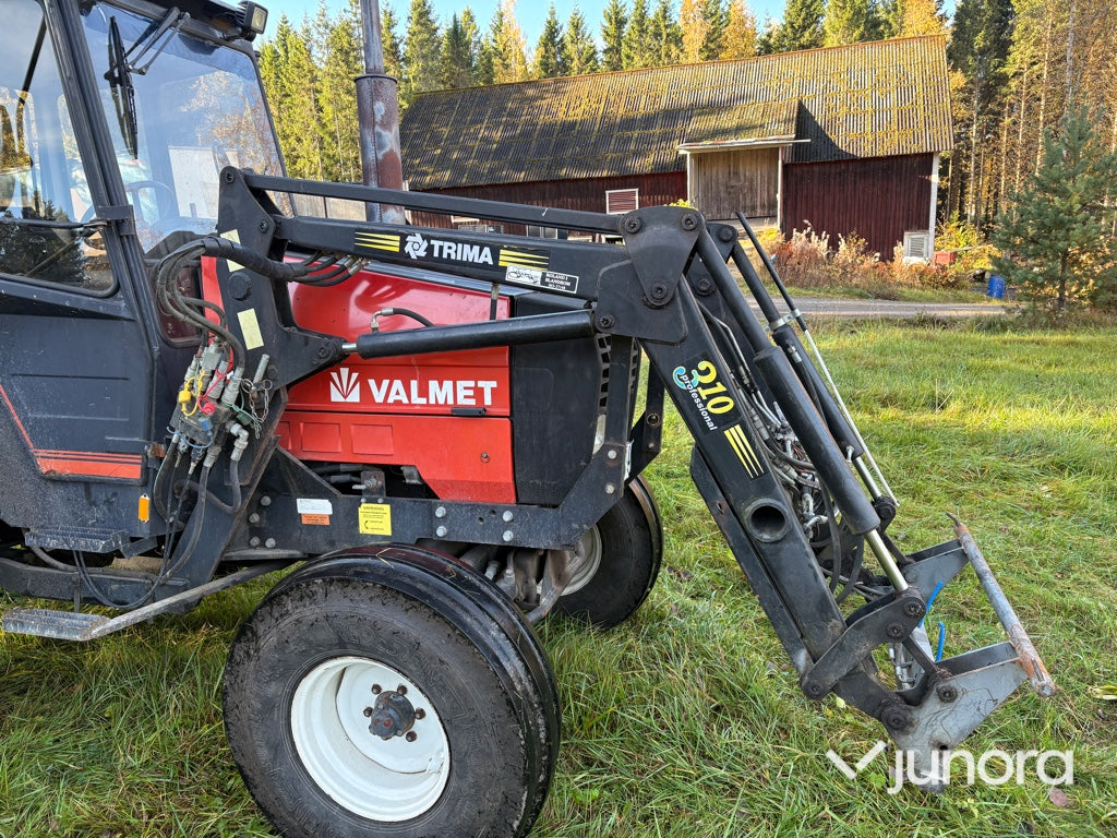 Traktor - Valmet 305
