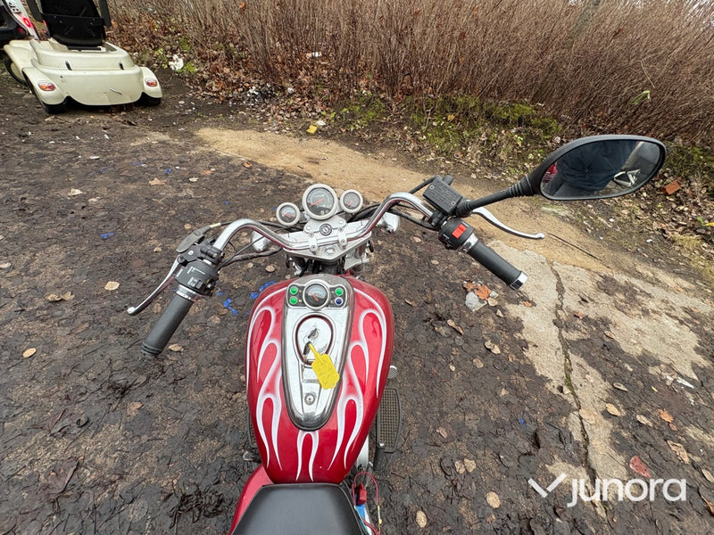 Motorcykel – Pioneer, QM125L-4B