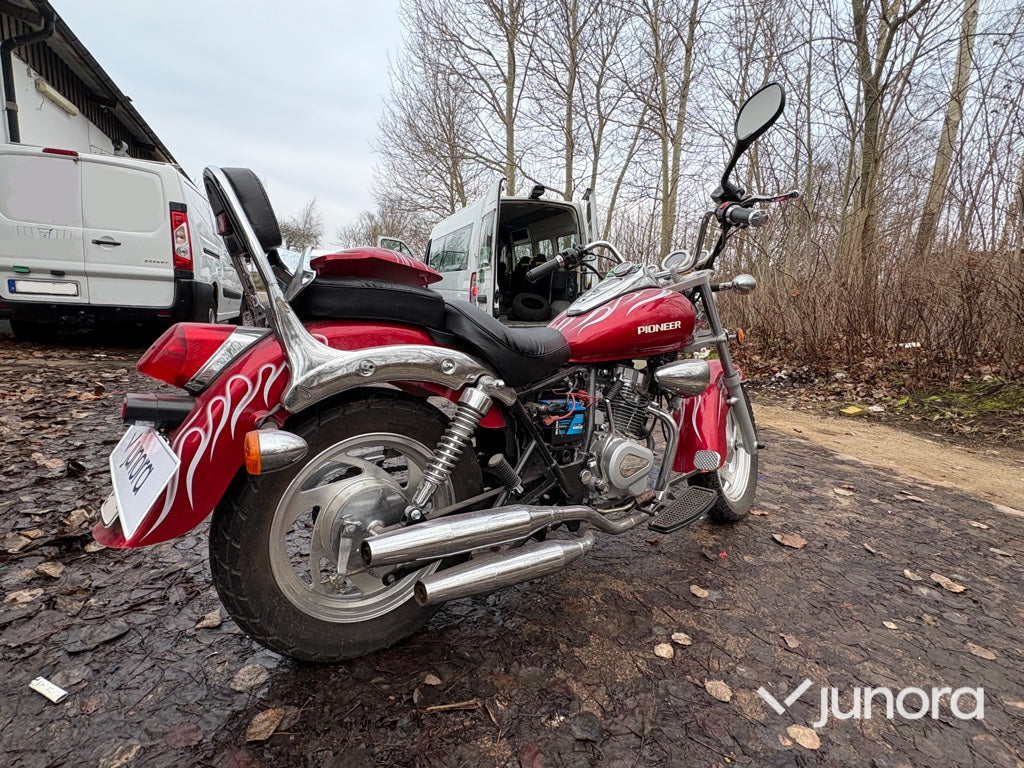 Motorcykel – Pioneer, QM125L-4B