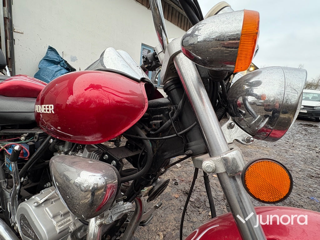 Motorcykel – Pioneer, QM125L-4B