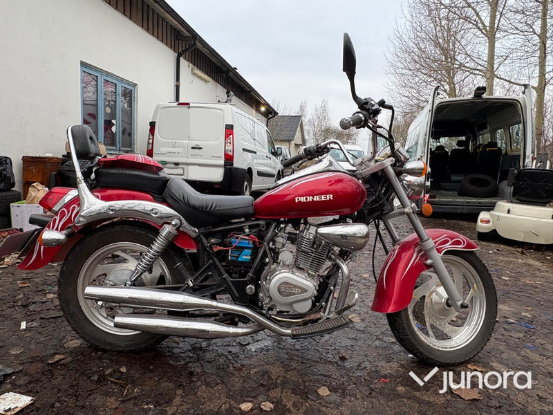 Motorcykel – Pioneer, QM125L-4B