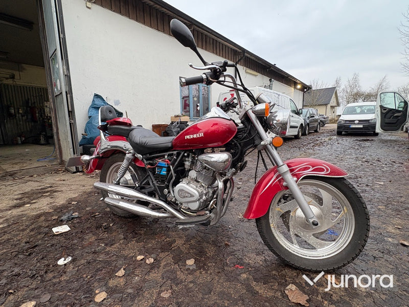 Motorcykel – Pioneer, QM125L-4B
