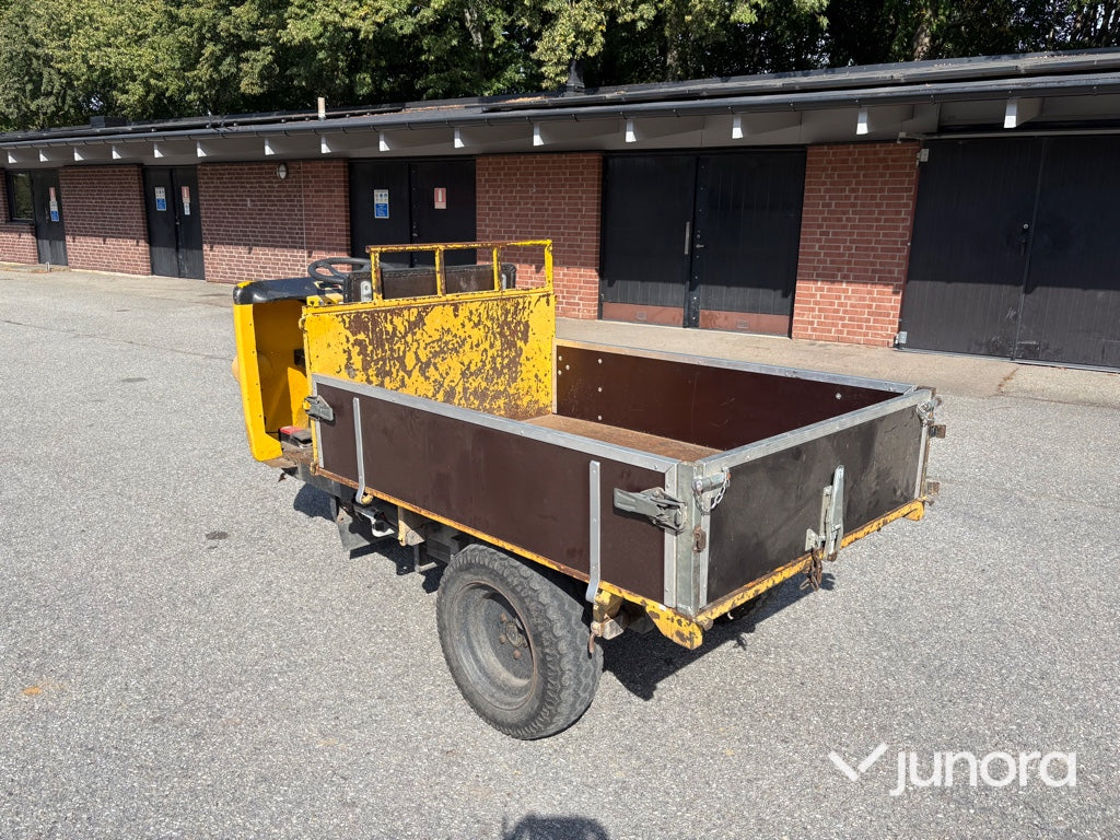 Eldriven flaktruck med trevägstipp – Alme TR9EL