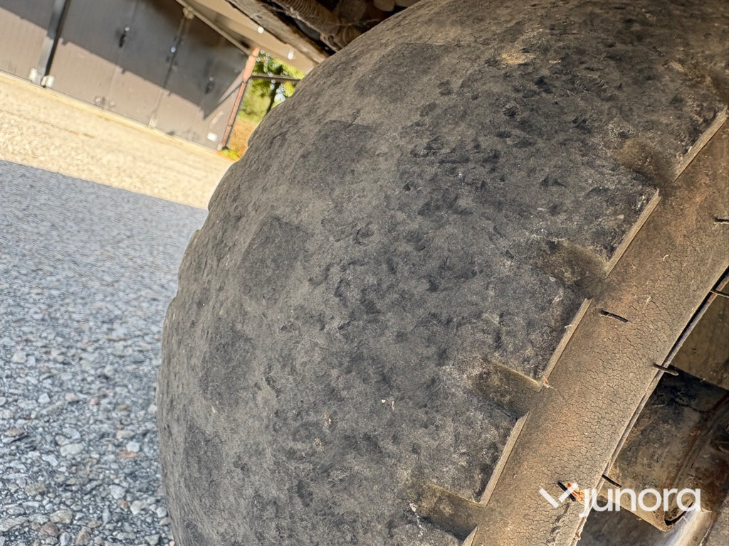 Eldriven flaktruck med trevägstipp – Alme TR9EL