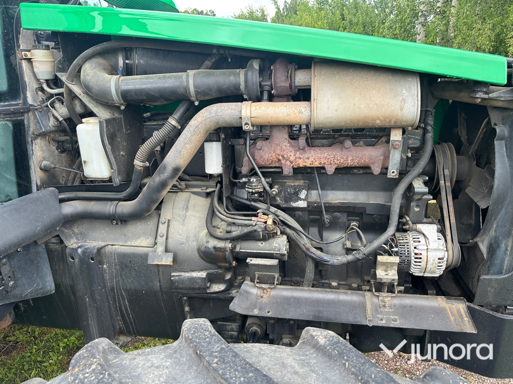 Valtra 6350 med twin trac