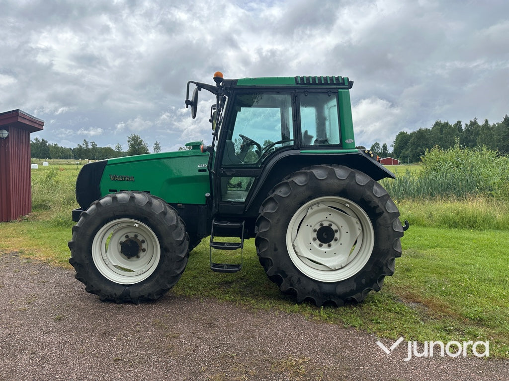 Valtra 6350 med twin trac