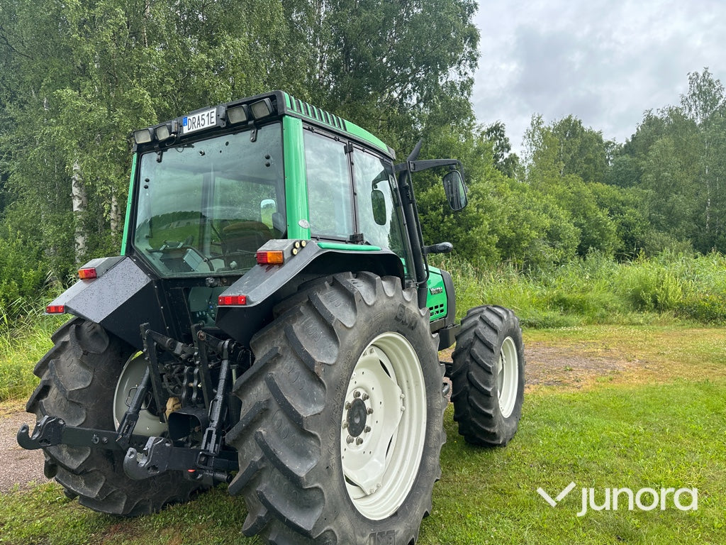 Valtra 6350 med twin trac