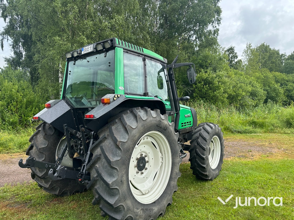 Valtra 6350 med twin trac