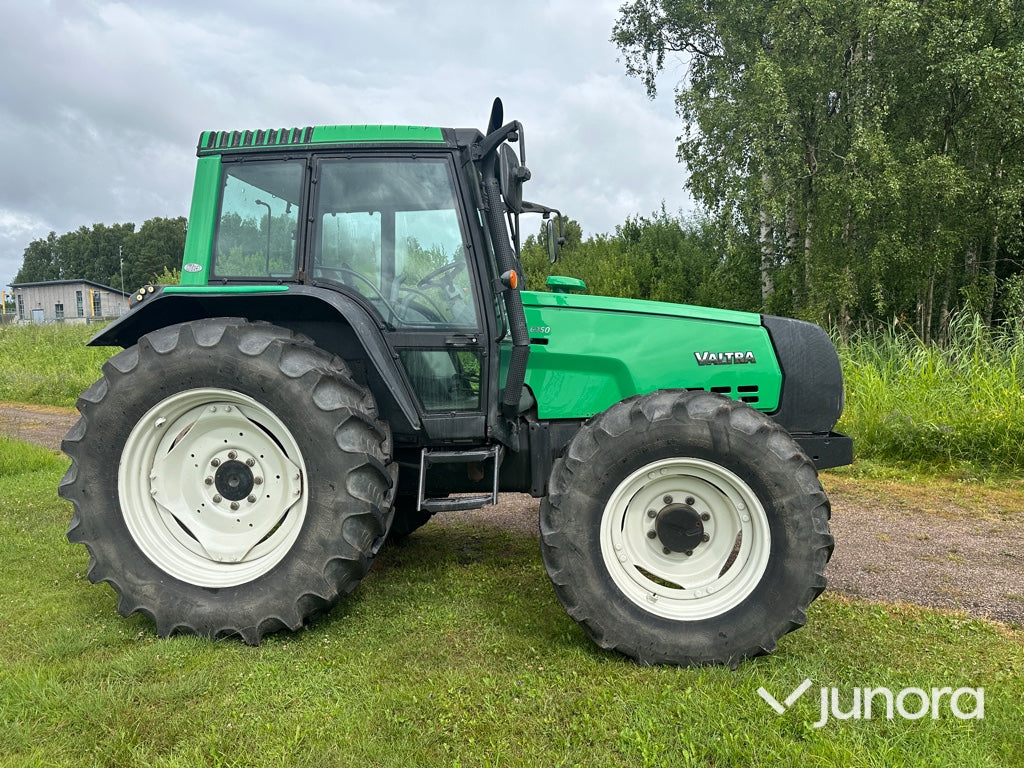 Valtra 6350 med twin trac