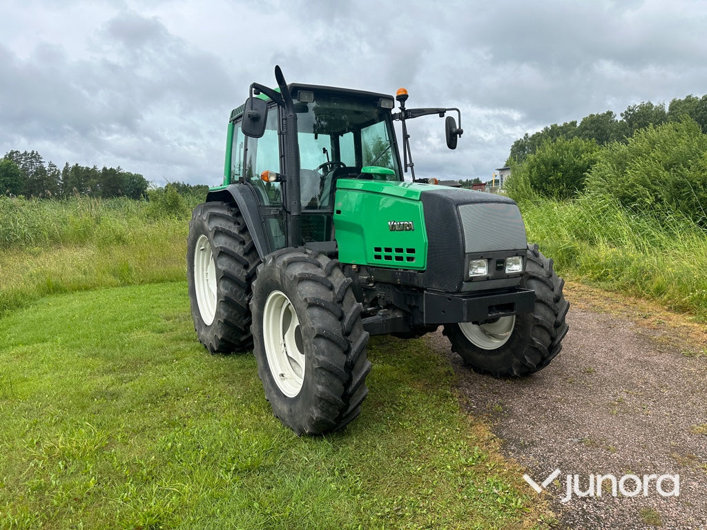 Valtra 6350 med twin trac
