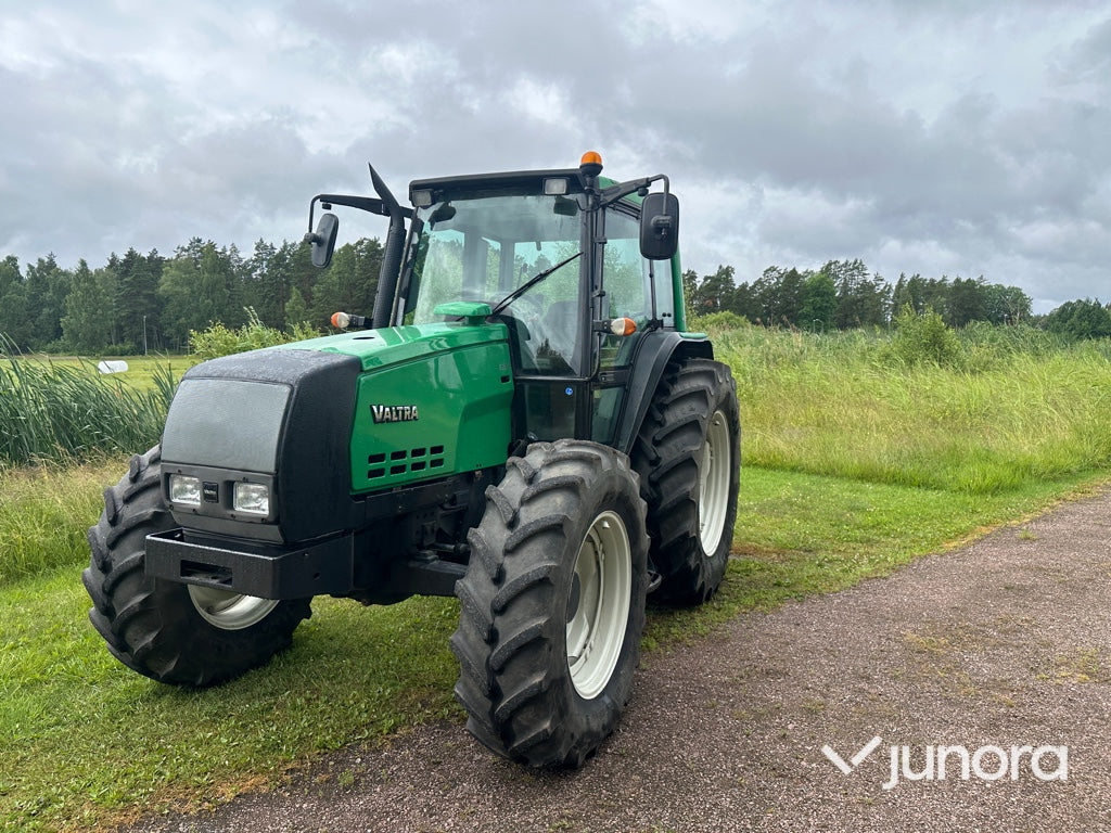 Valtra 6350 med twin trac