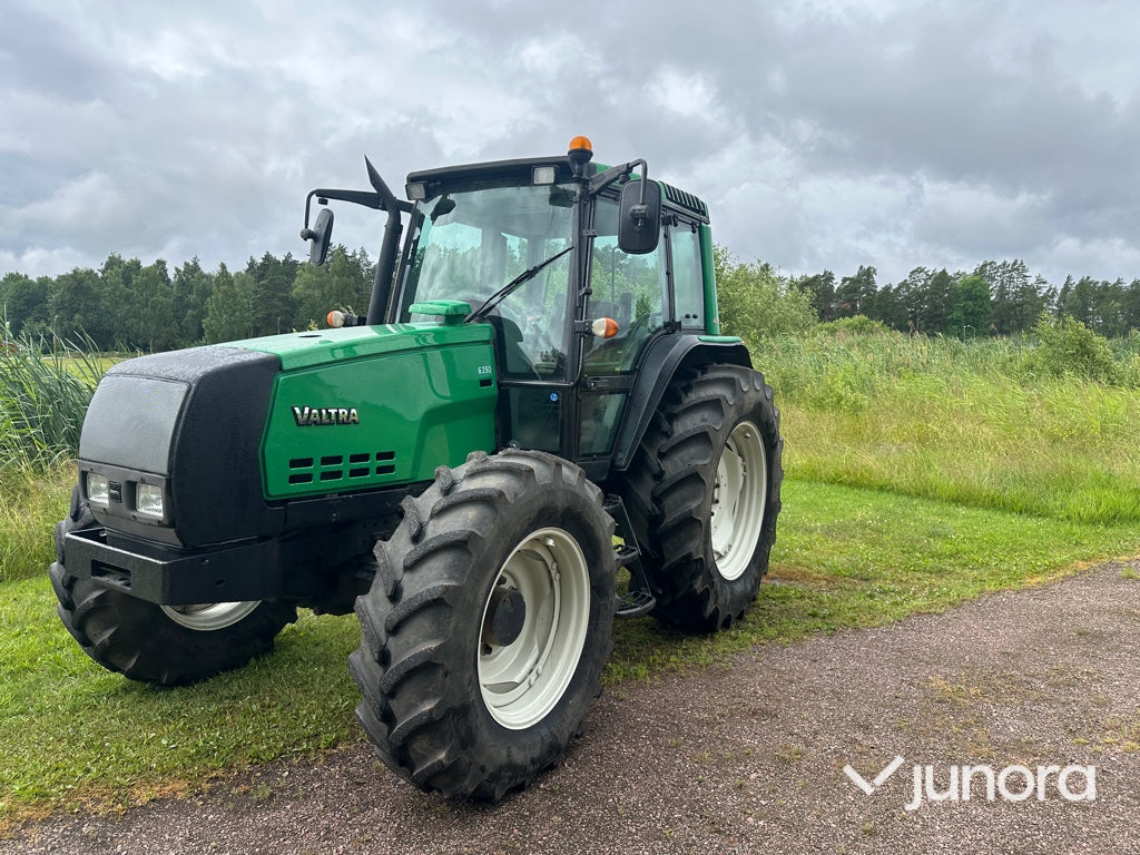 Valtra 6350 med twin trac