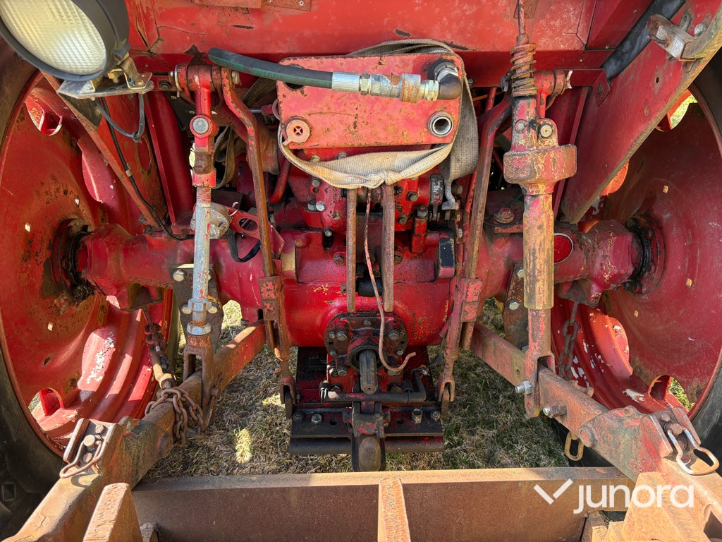 Traktor - Volvo BM 430 + redskap