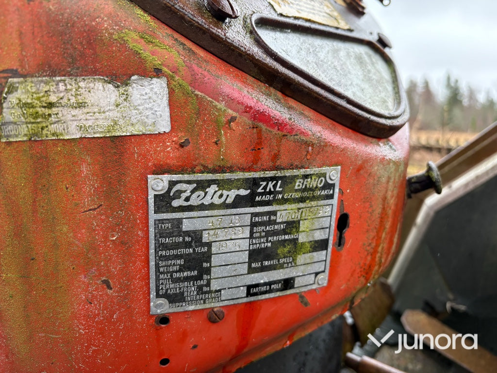 Traktor - Zetor 4718