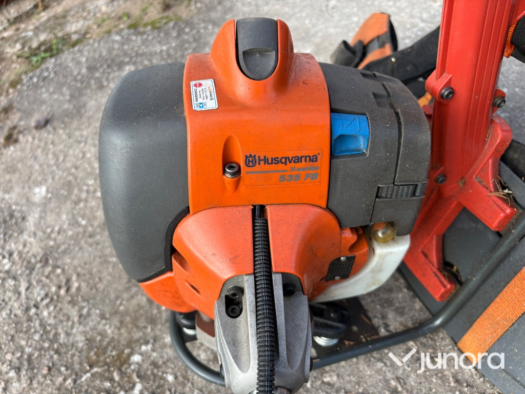 Röjsåg med stångsåg Husqvarna 535 FB