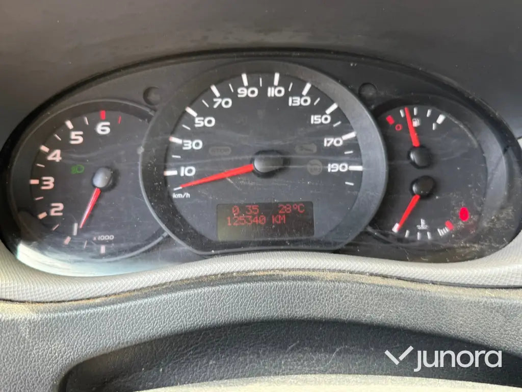 Hästlastbil - Renault  Master III