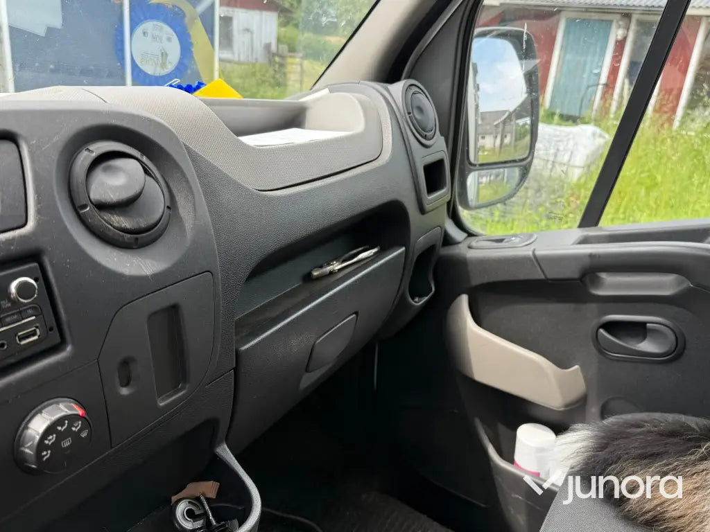 Hästlastbil - Renault  Master III