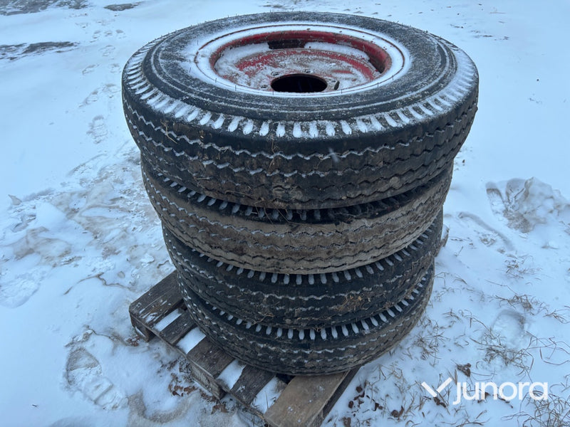 Däck med fälg - 8,25-20 NB 60