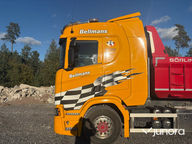 Lastbil Scania R560 B8x4*4NB