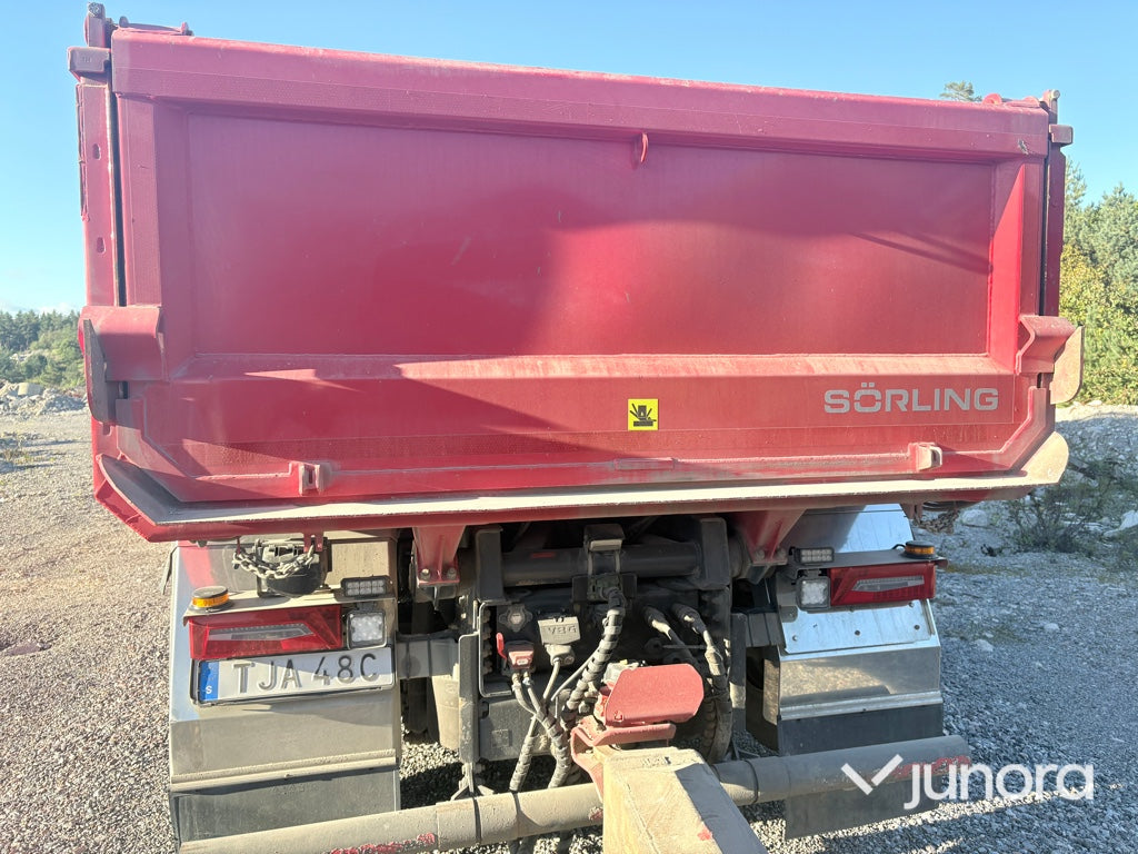 Lastbil Scania R560 B8x4*4NB