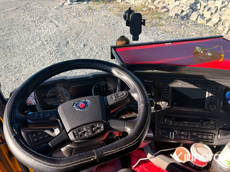 Lastbil Scania R560 B8x4*4NB