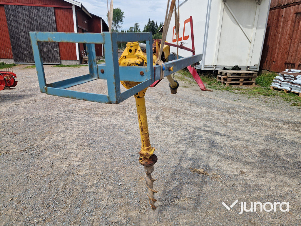 Jordborr Traktor Driven