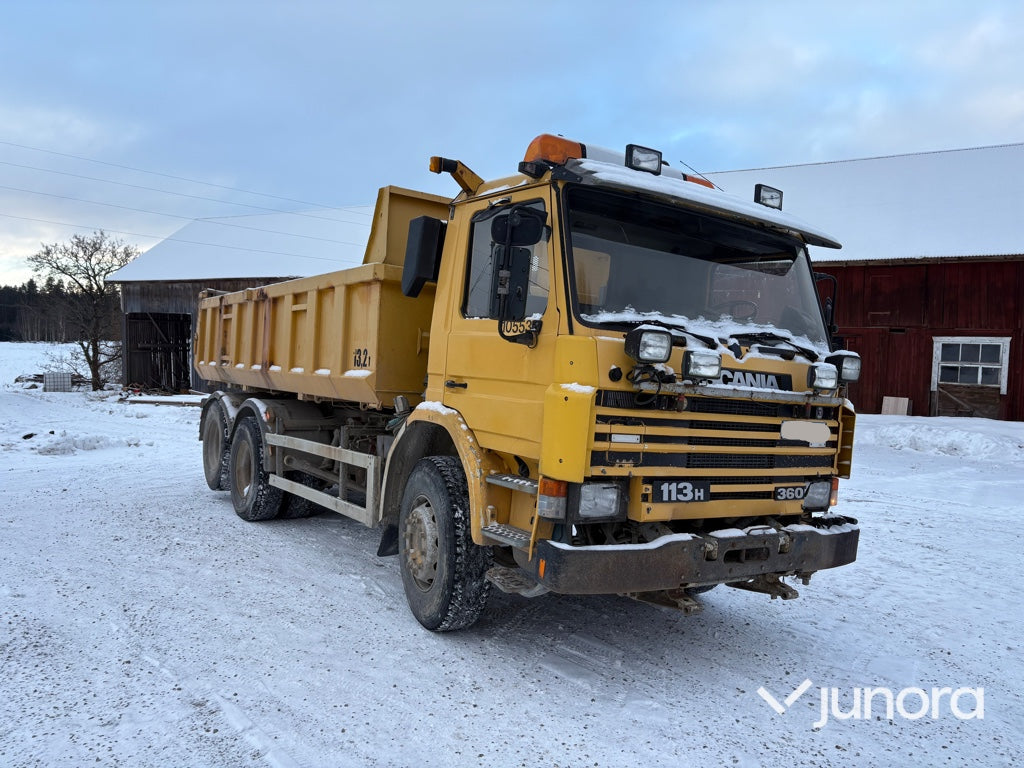 Lastbil - Scania P113HL 6X2L