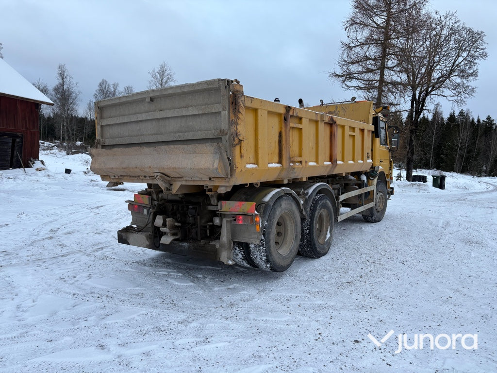 Lastbil - Scania P113HL 6X2L