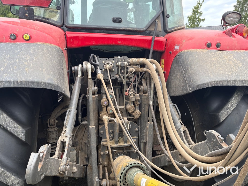 Traktor - Massey Ferguson 7718