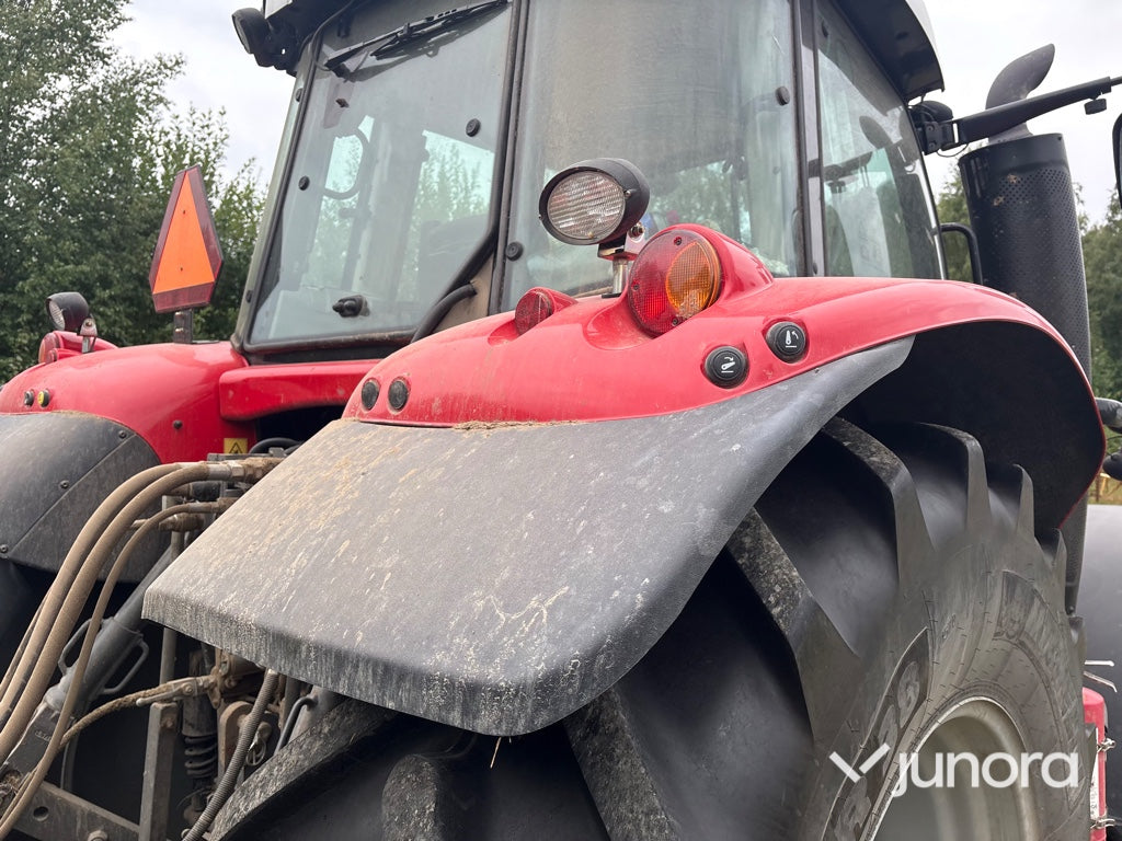 Traktor - Massey Ferguson 7718