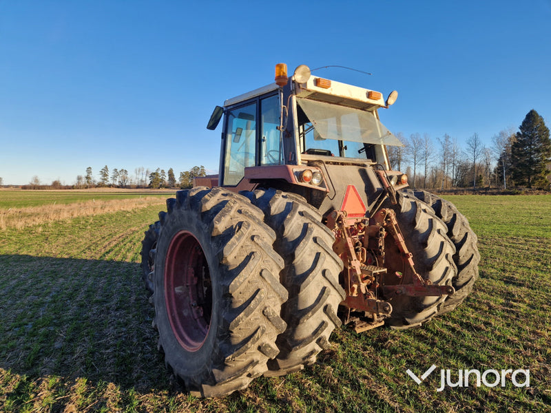 Veterantraktor - IH International 1486 4x4