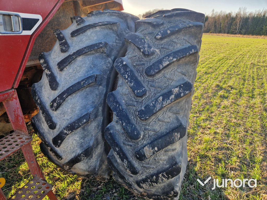 Veterantraktor - IH International 1486 4x4