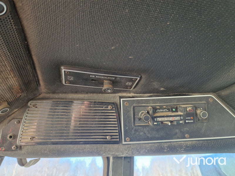 Veterantraktor - IH International 1486 4x4