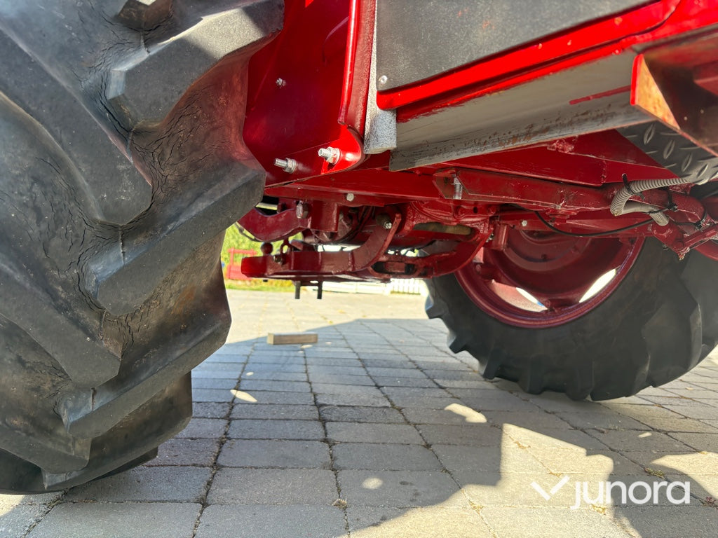Traktor Volvo BM 320 Buster