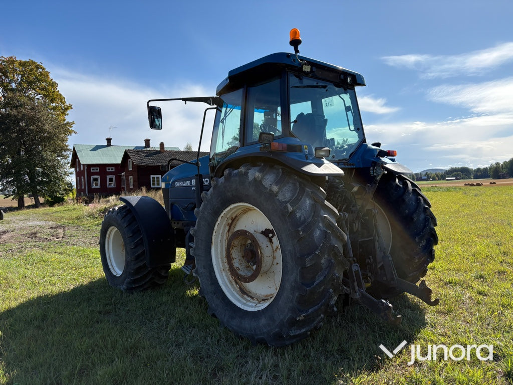 Traktor - New Holland 8770 4WD