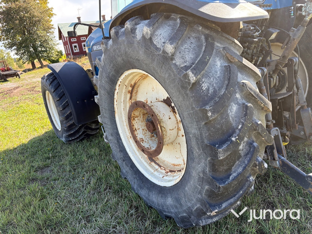 Traktor - New Holland 8770 4WD