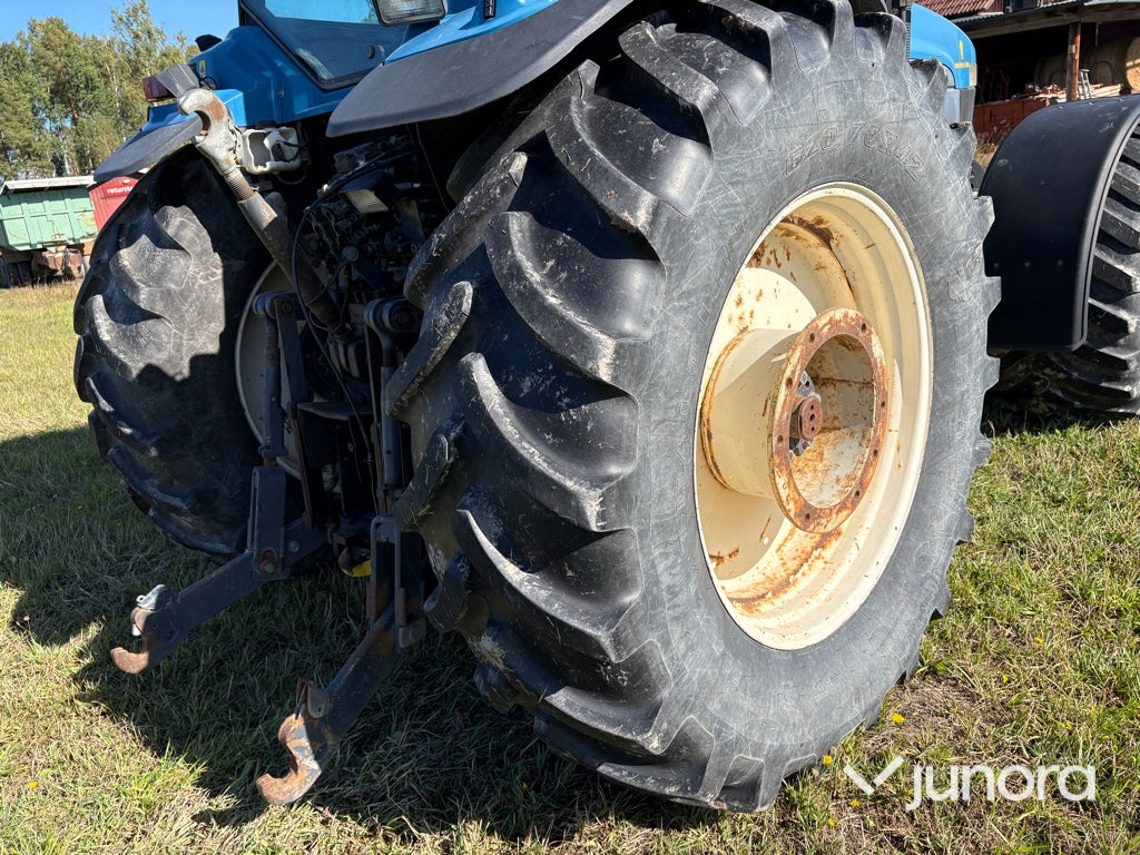 Traktor - New Holland 8770 4WD
