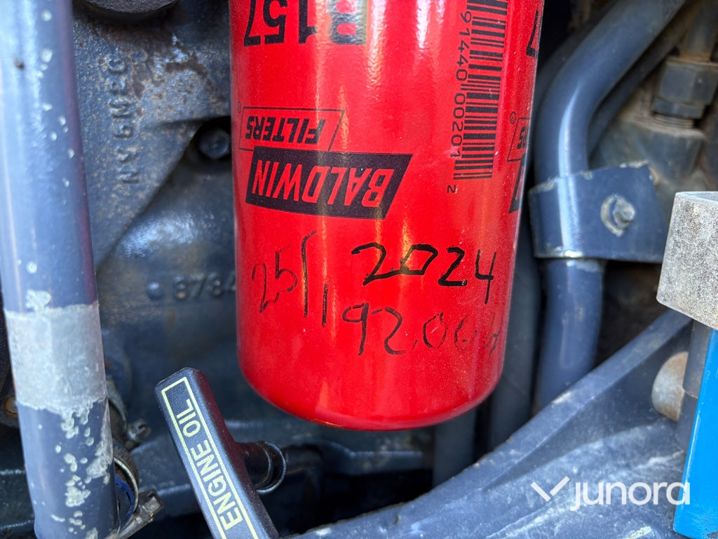 Traktor - New Holland 8770 4WD