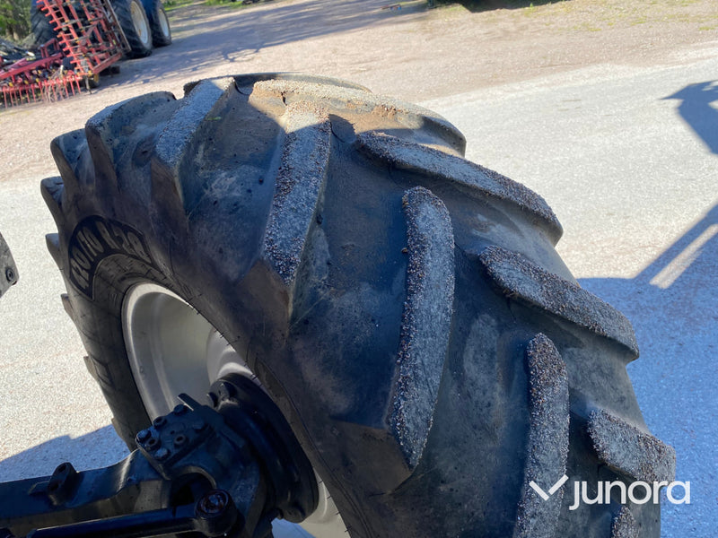 Valtra Valmet N101