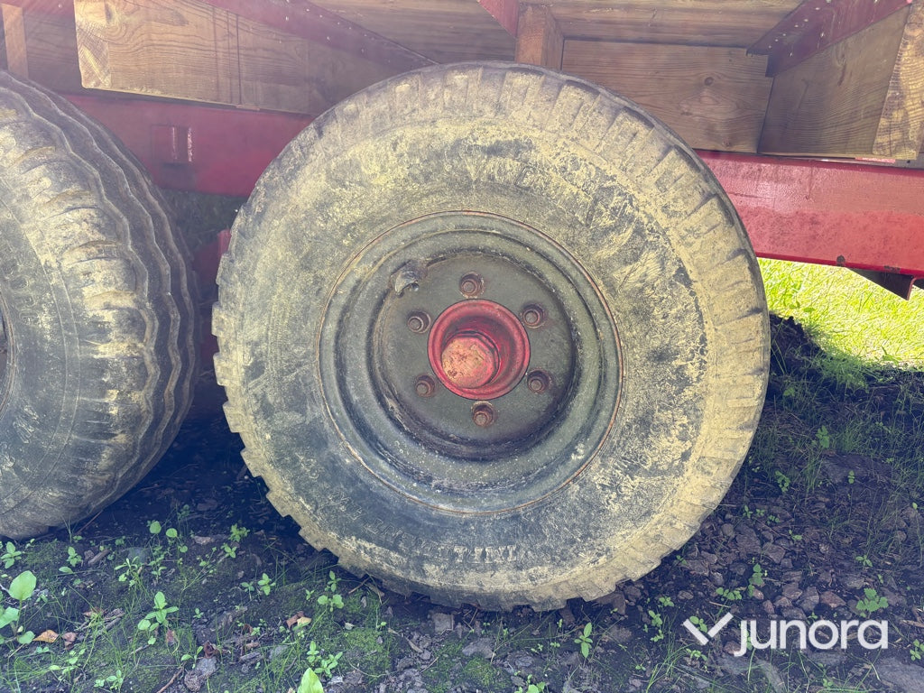 Flakvagn till traktor