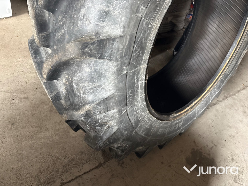 Traktordäck - Michelin, 420/85 R 34
