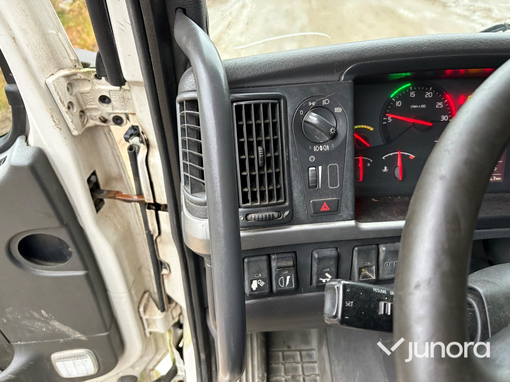 Lastväxlare Volvo FM 370 6x2
