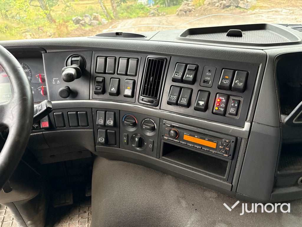 Lastväxlare Volvo FM 370 6x2